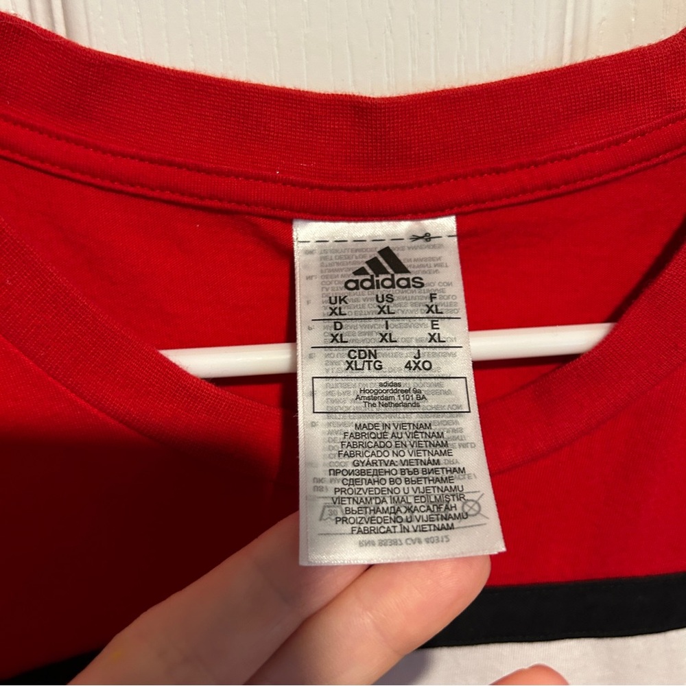 Adidas Red and Black Logo T-Shirt - Picture 3 of 3